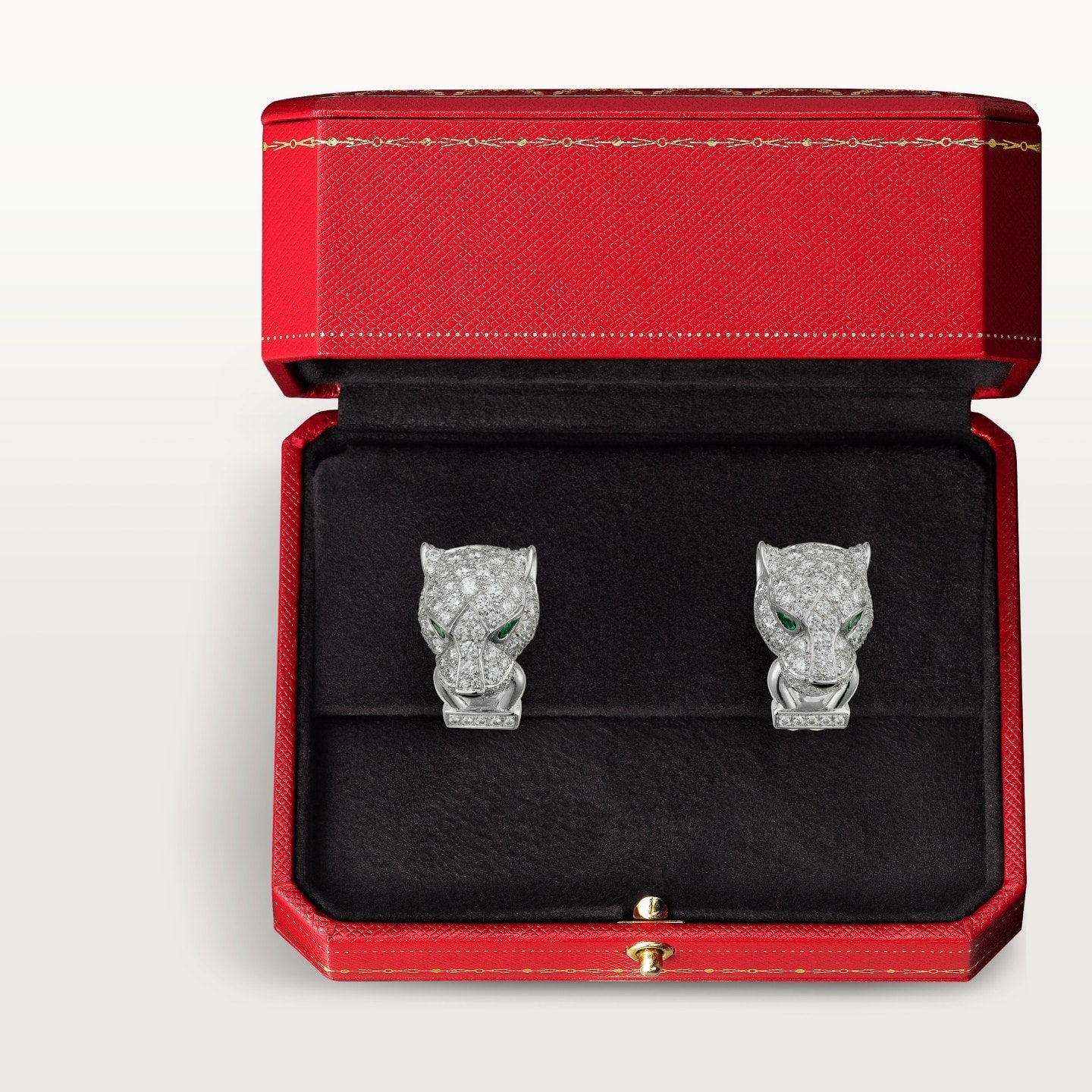 Boucles d'oreilles Panthère de Cartier, pavées