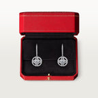 Boucles d'oreilles dormeuses Galanterie de Cartier, 2 diamants taille brillant, pavées