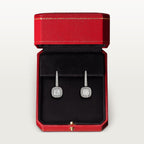 Boucles d'oreilles dormeuses Cartier Destinée, 2 diamants taille coussin, pavées