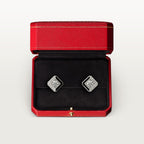 Puces d'oreilles Galanterie de Cartier, 2 diamants taille brillant, semi-pavées