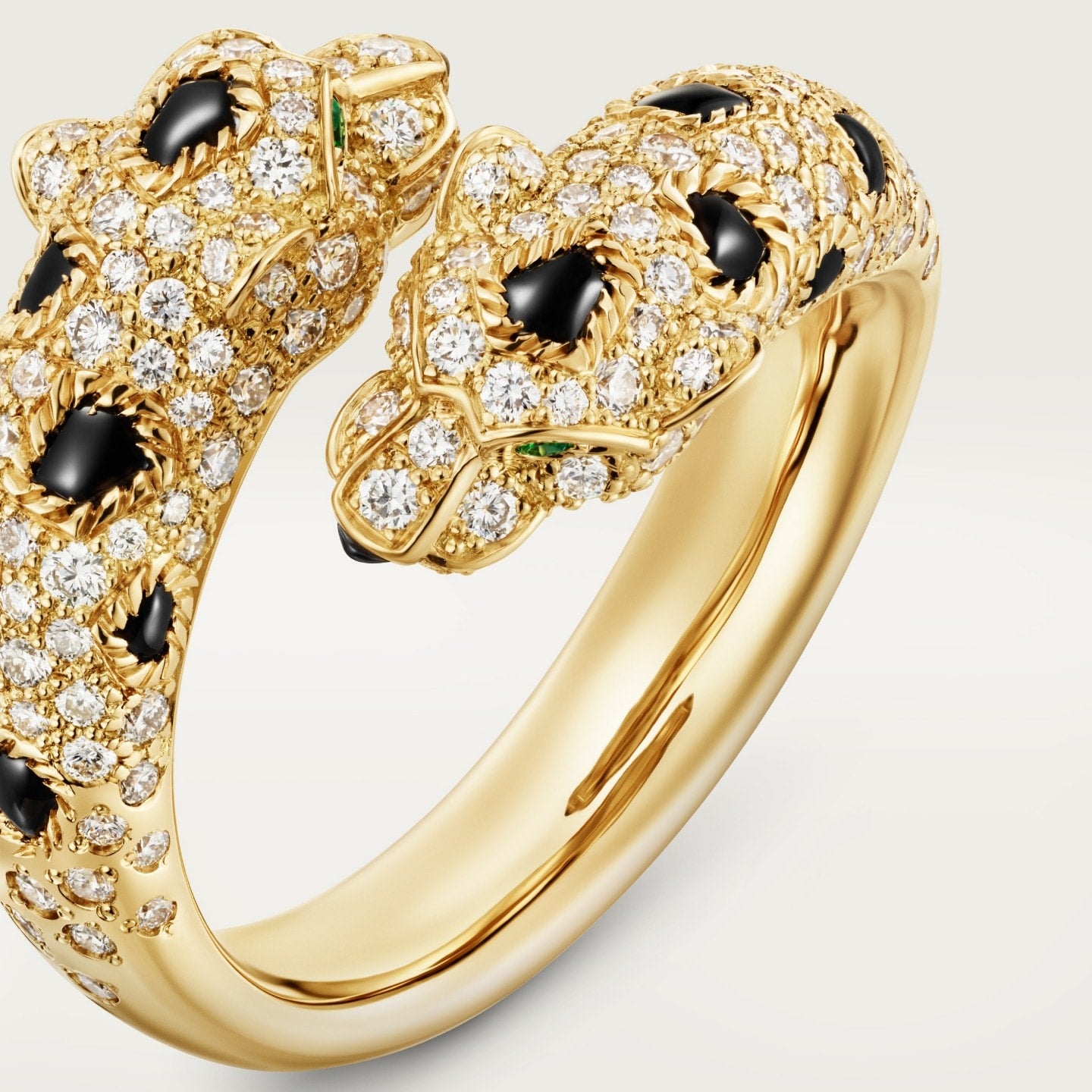 Bague Panthère de Cartier, semi-pavée