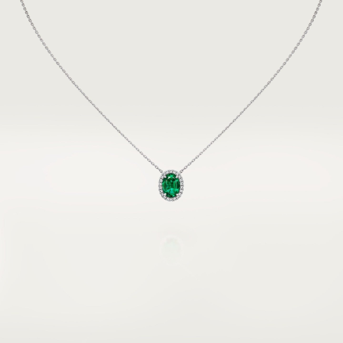 Pendentif Cartier Destinée, émeraude taille ovale, pavé