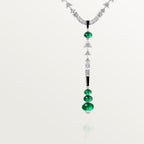 Collier En Equilibre, émeraude, pavé