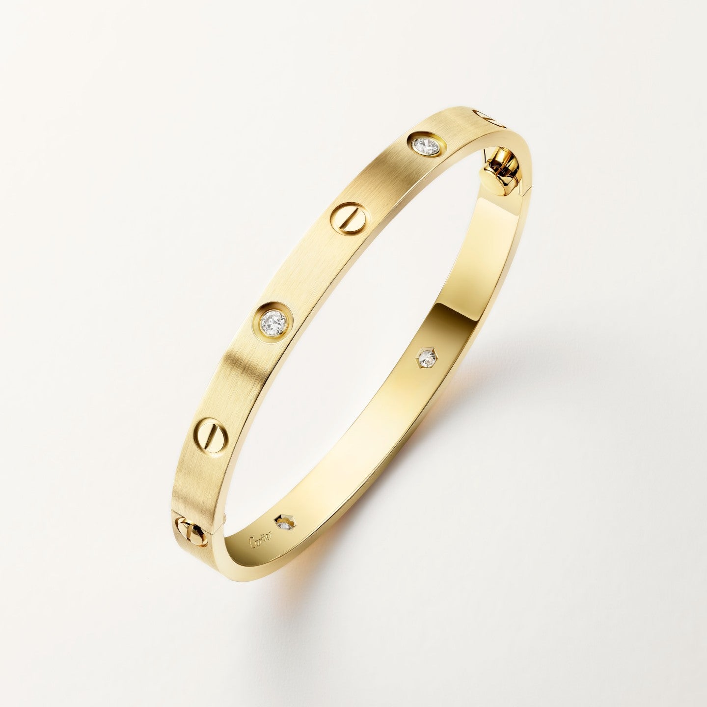 Bracelet LOVE, modèle classique, finition brossée, 4 diamants