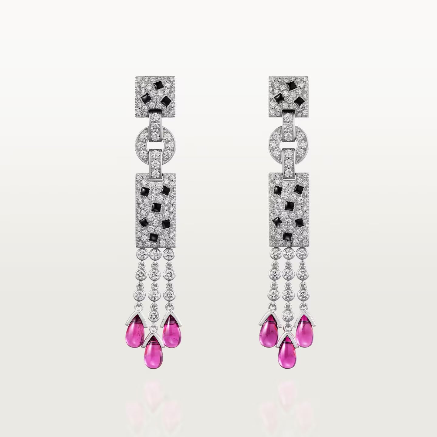 Boucles d'oreilles Panthère de Cartier, rubellite, pavées
