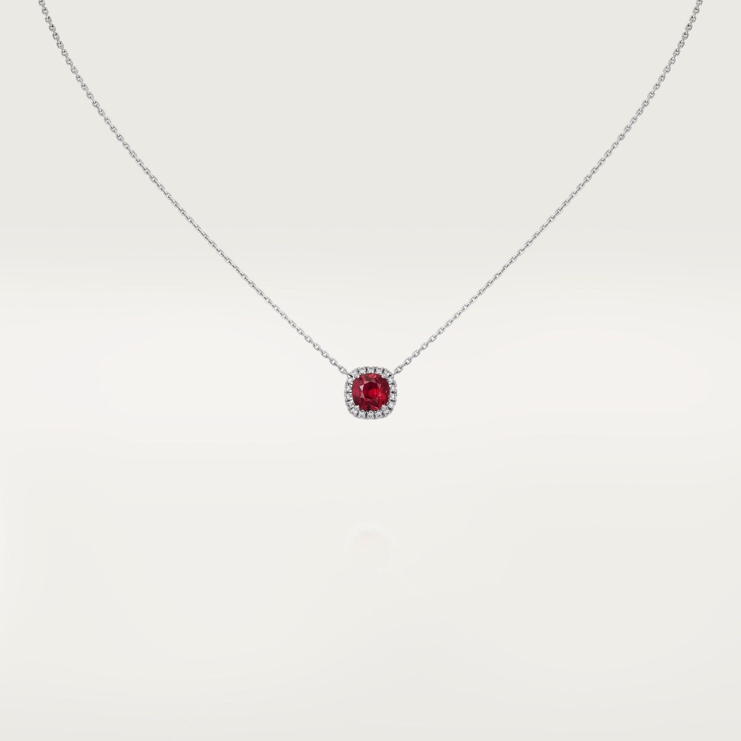 Pendentif Cartier Destinée, rubis taille coussin, pavé