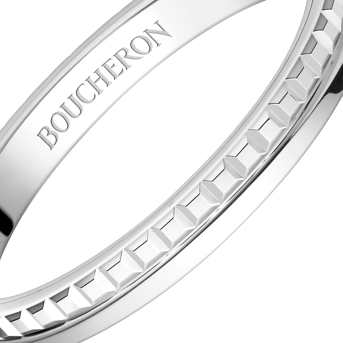Quatre wedding band radiant edition