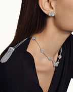 Collier serpent bohème pompon