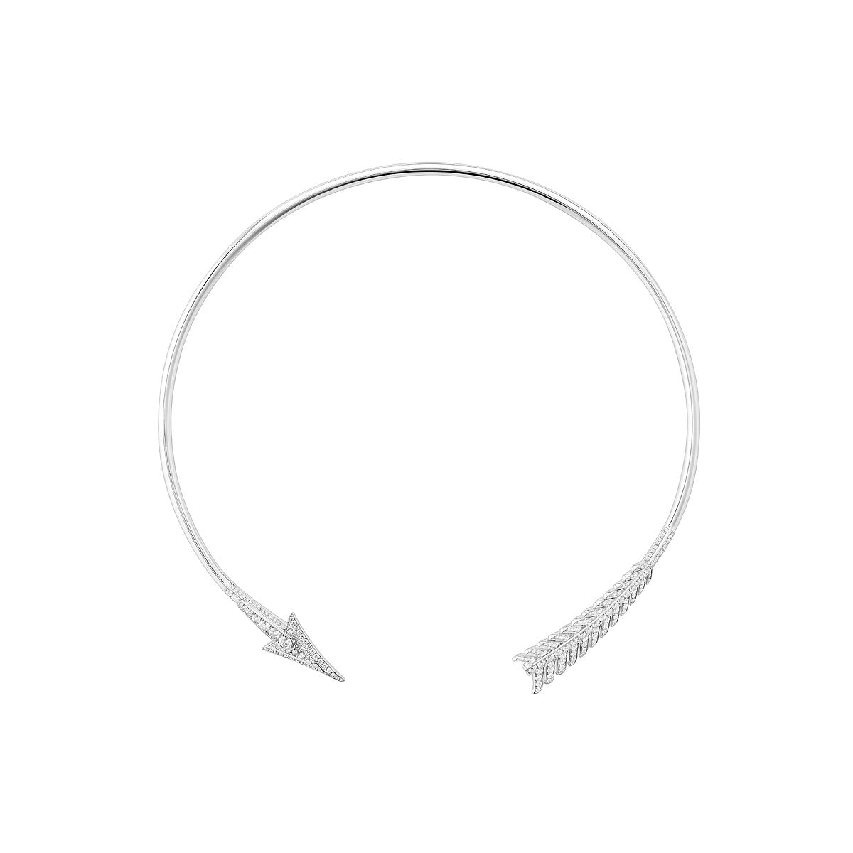 Collier court flèche