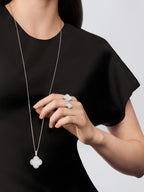 Bague Entre les Doigts Magic Alhambra