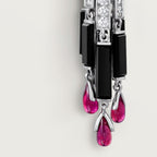 Boucles d'oreilles Panthère de Cartier, rubis, pavées