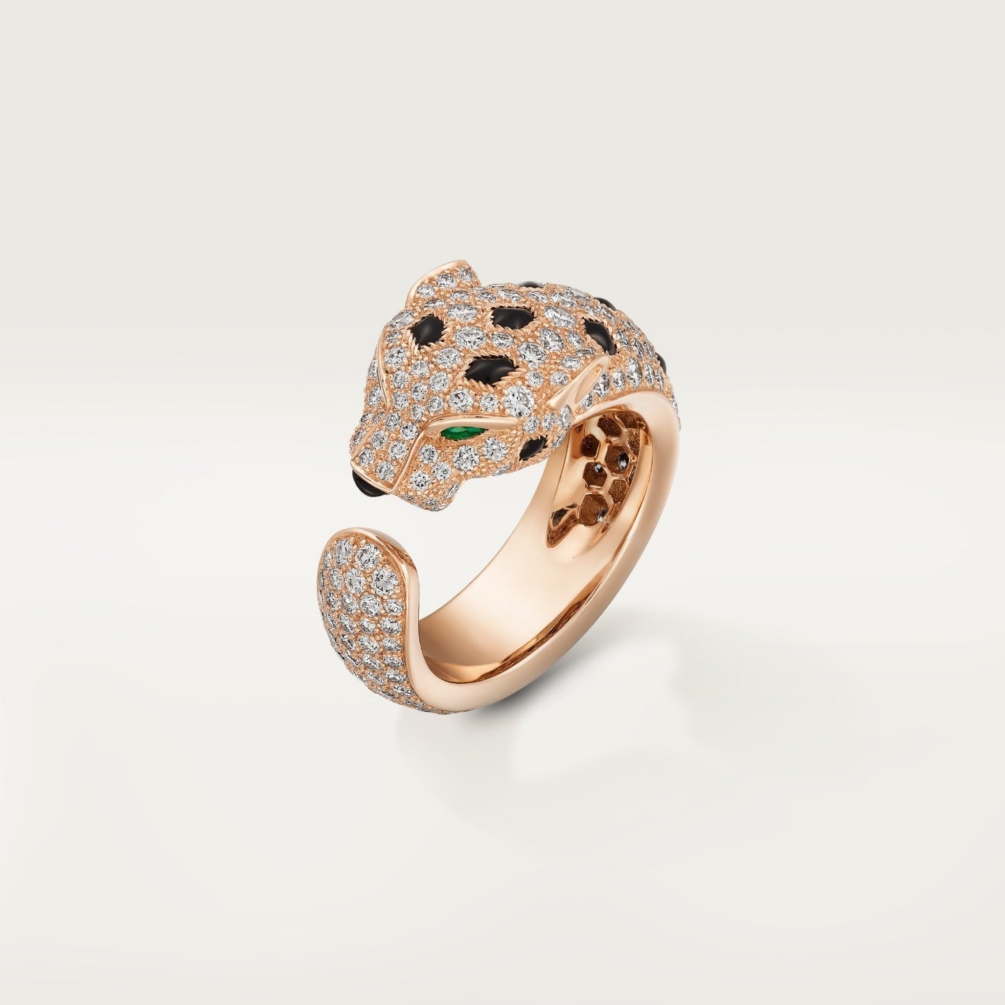 Bague Panthère de Cartier, moyen modèle, pavée