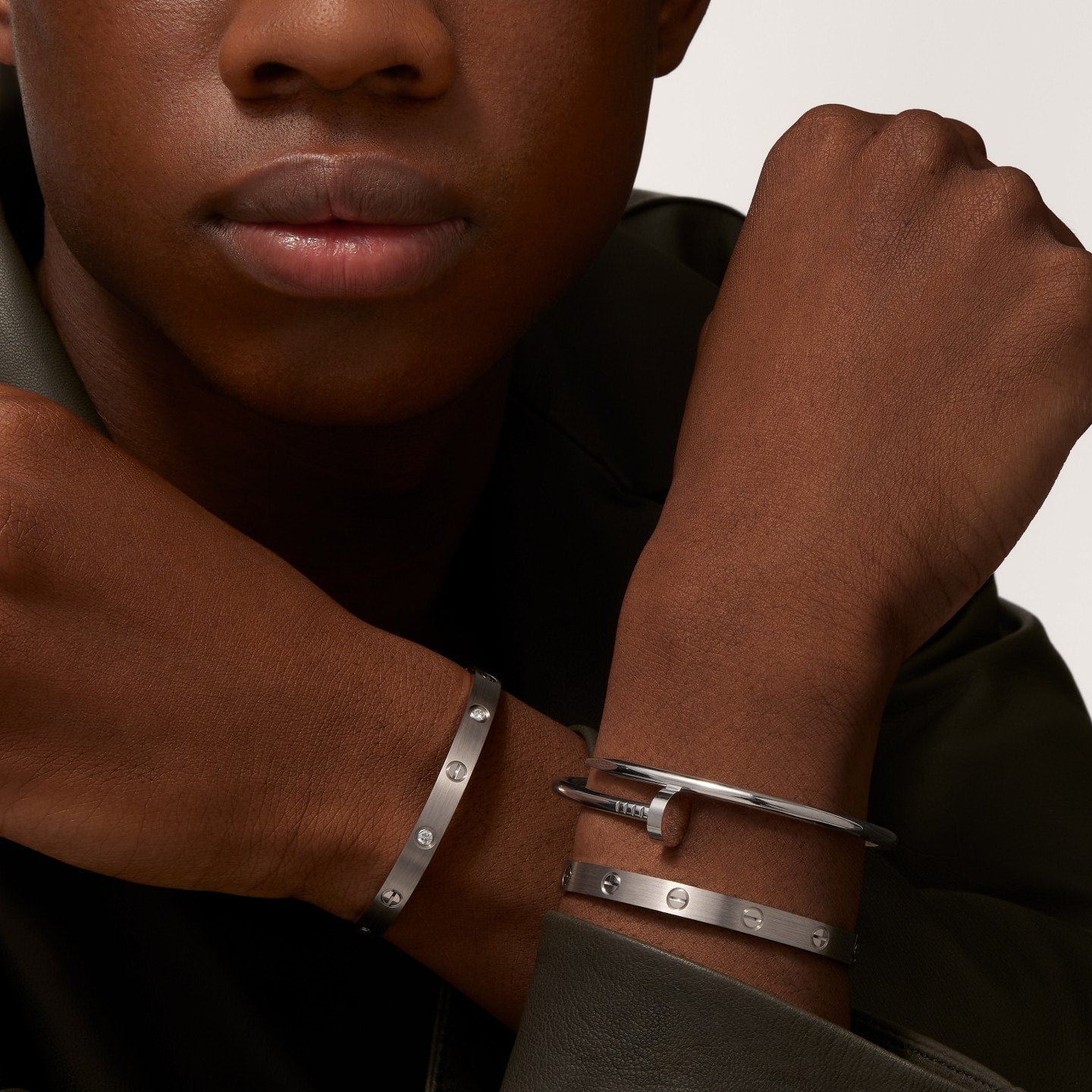 Bracelet LOVE, modèle classique, finition brossée