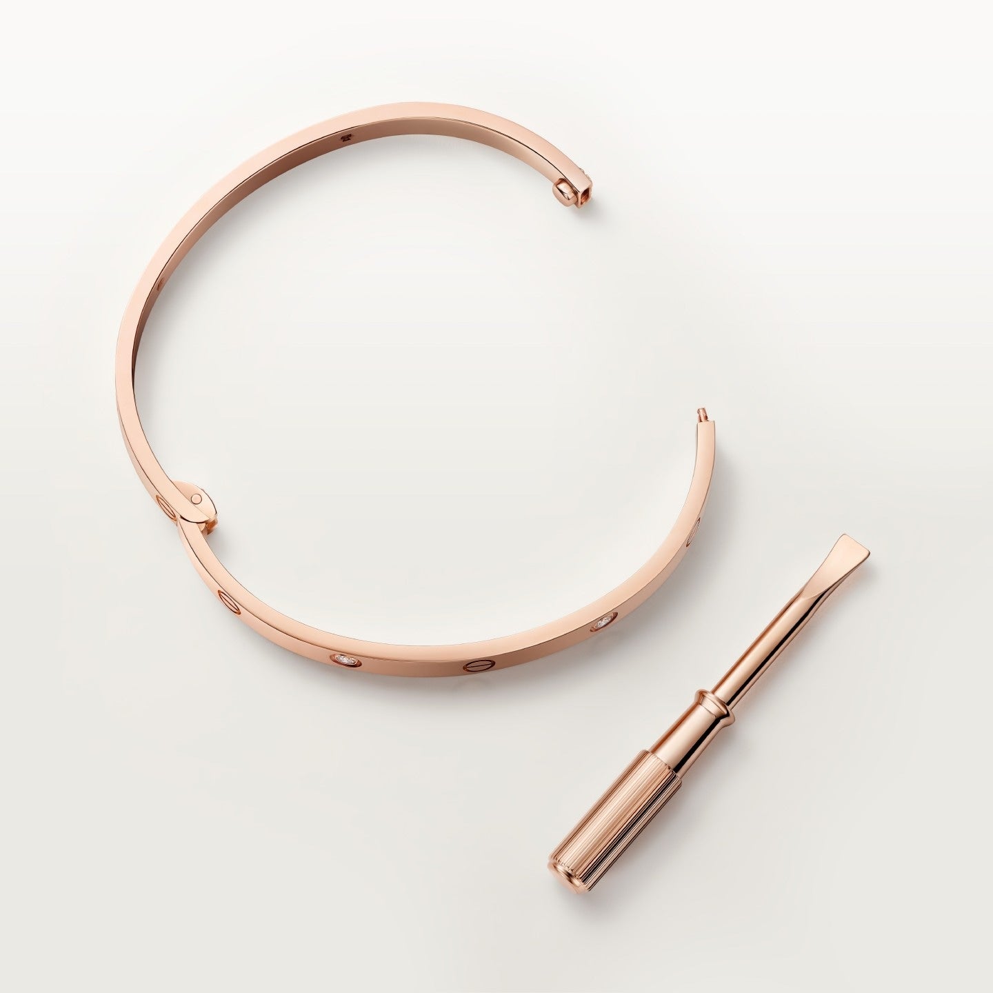 Bracelet LOVE, moyen modèle, 4 diamants