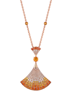 Divas’ Dream Collier