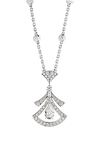 Divas’ Dream Collier