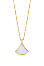 Divas’ Dream Collier