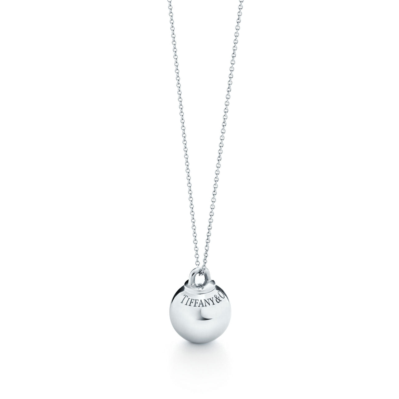Pendentif Ball en argent 925 millièmes. 19 mm.