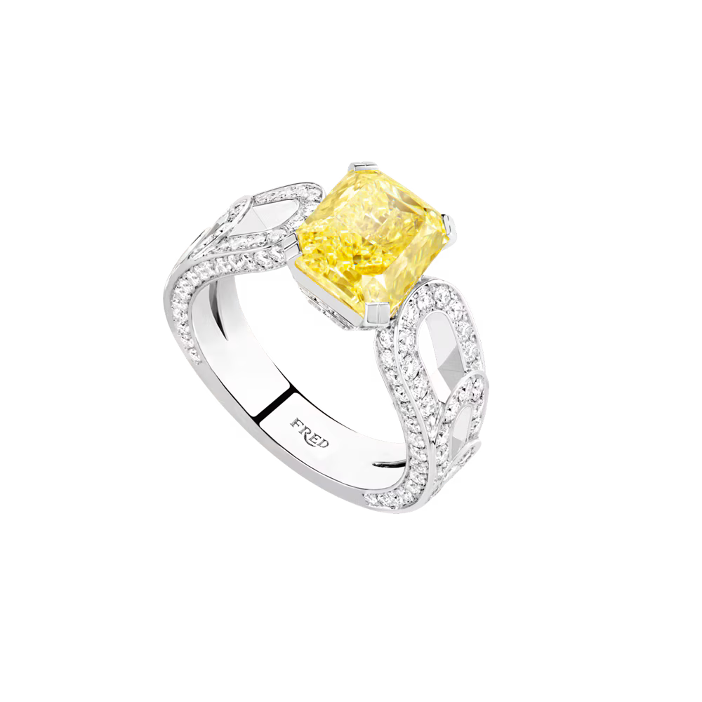 Bague 1936, diamant jaune, pavée