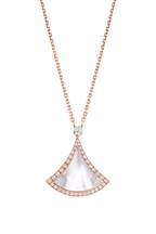 Divas’ Dream Collier