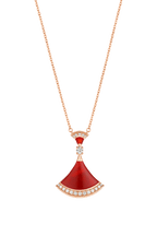Divas’ Dream Collier