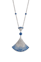 Divas’ Dream Collier