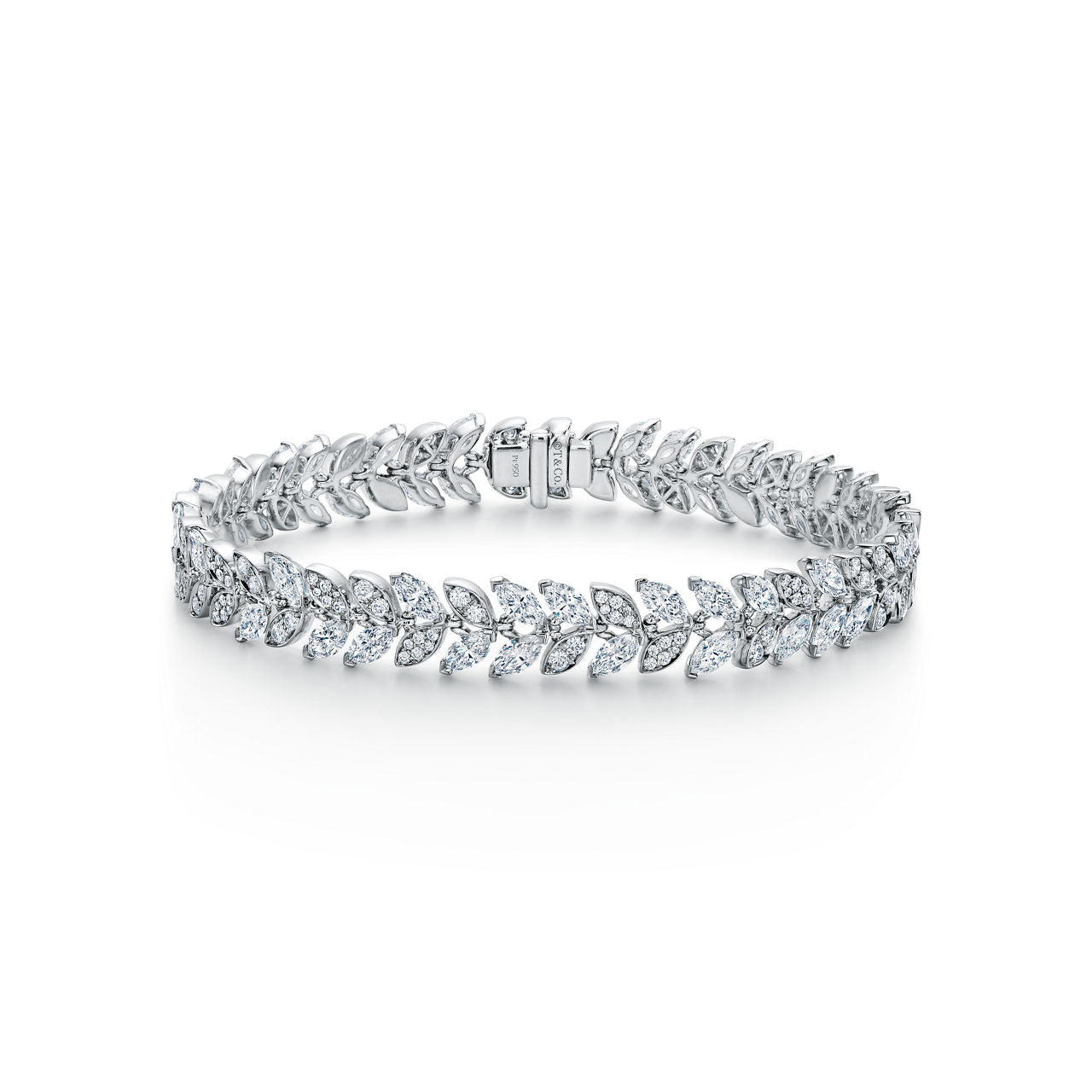 Bracelet motif vigne en platine 950 millièmes et diamants
