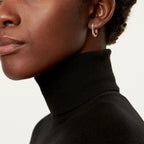 Boucles d’oreilles Lock en or rose et diamants pavés, Small