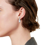 Boucles d’oreilles en or blanc 18 carats et diamants. Medium.