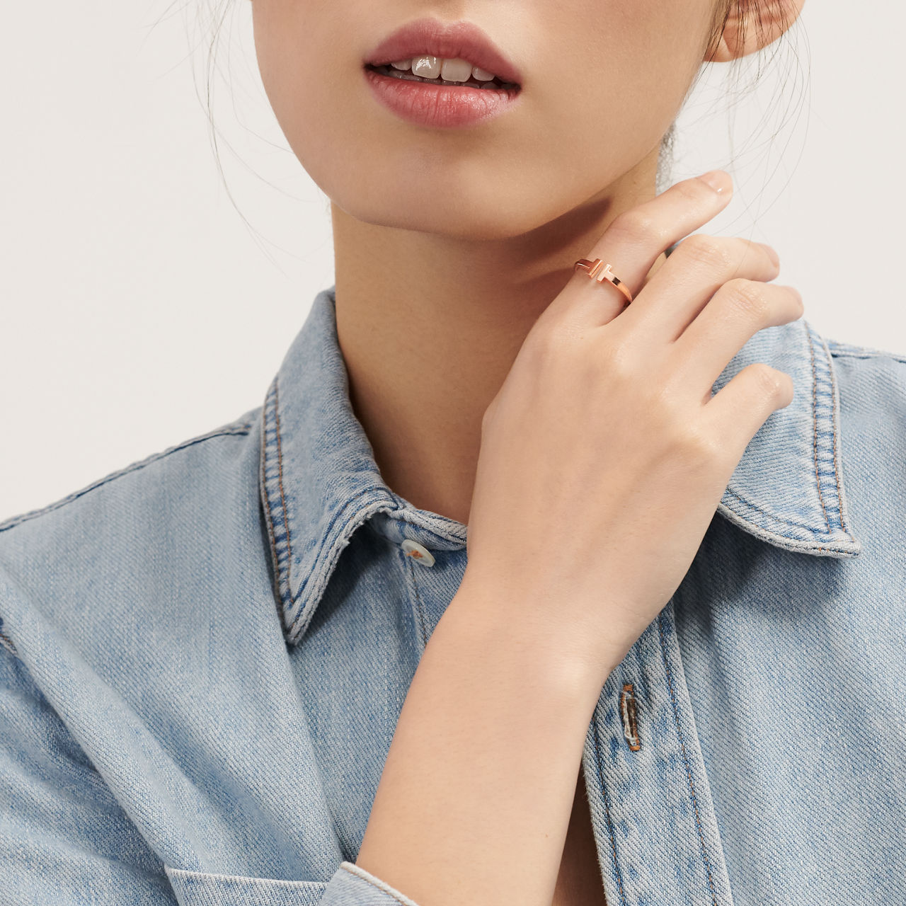 Tiffany T Bague Wire en or rose