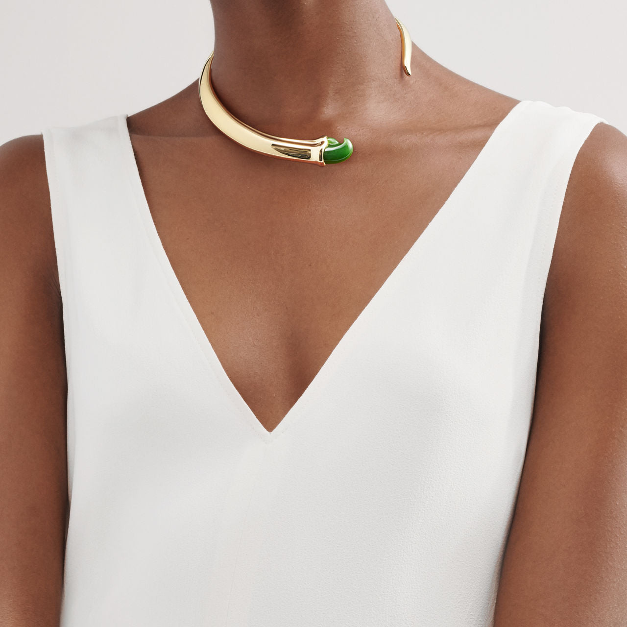 Collier Griffe en or jaune 18 carats et jade néphrite vert, Small