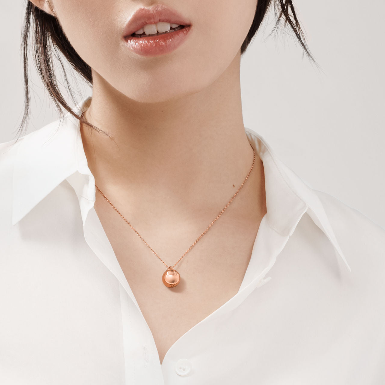 Pendentif Ball en or rose 18 carats. 12,75 mm.