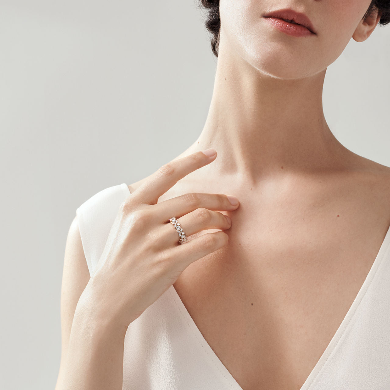 Tiffany Victoria® Alliance alternée en diamants en or rose 18 carats