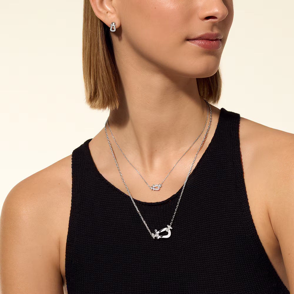 Boucle d'oreille Force 10, petit modèle, pavée, côté droit