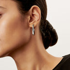 Boucles d’oreilles en or blanc 18 carats. Medium.