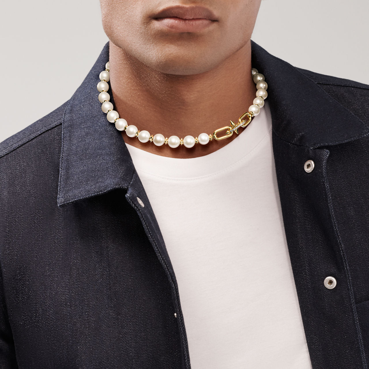 Collier Perles en or jaune et diamants