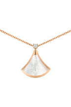 Divas’ Dream Collier