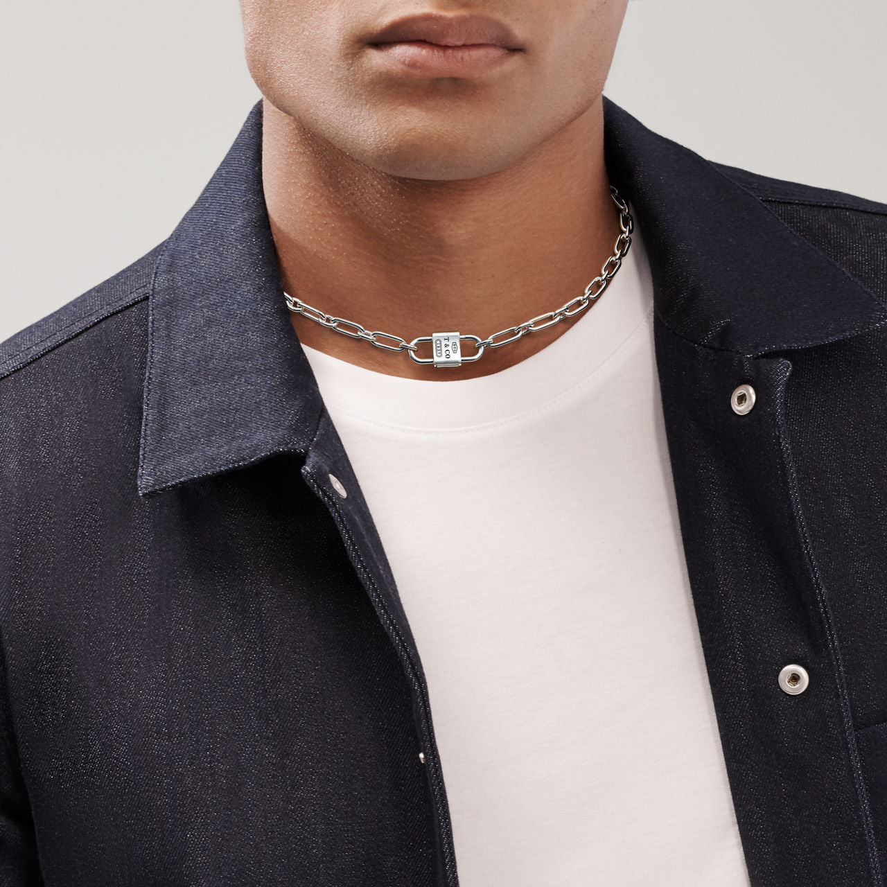 Collier cadenas à double anse en argent 925 millièmes. Medium.