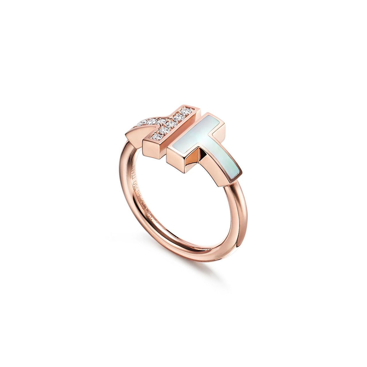 Tiffany T Bague Wire en or rose 18 carats, diamants et nacre