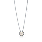 Pendentif à maillons en perle et argent. 40,6-45,7 cm en argent 925 millièmes