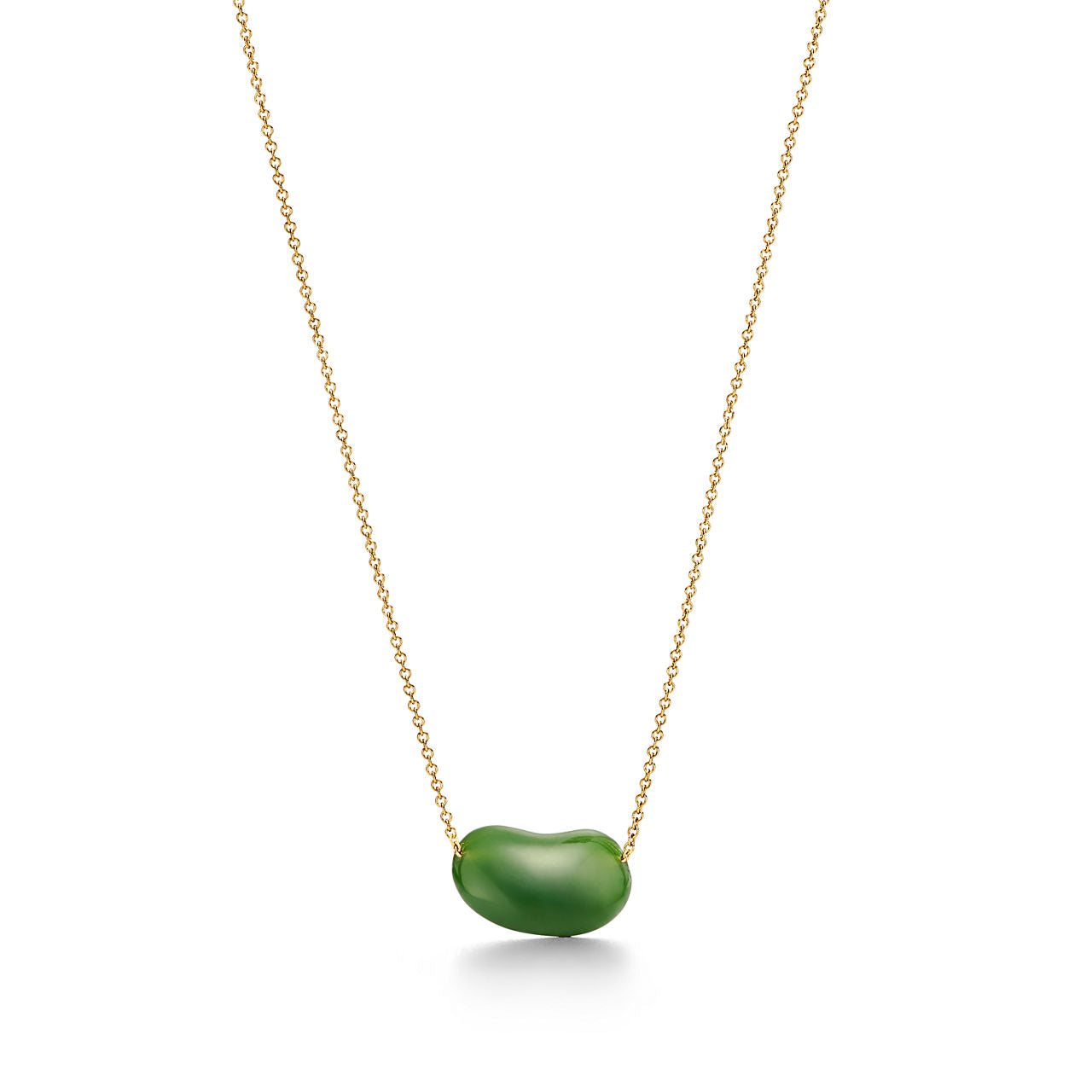 Pendentif Bean design en or jaune et jade néphrite vert