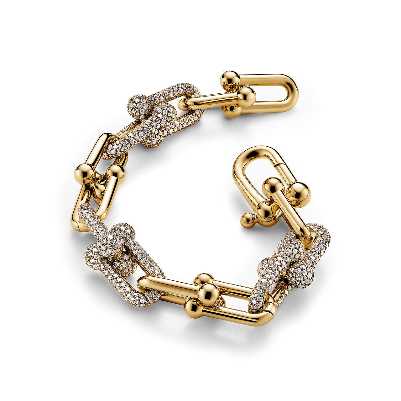 Bracelet à maillons larges en or jaune 18 carats et pavé de diamants