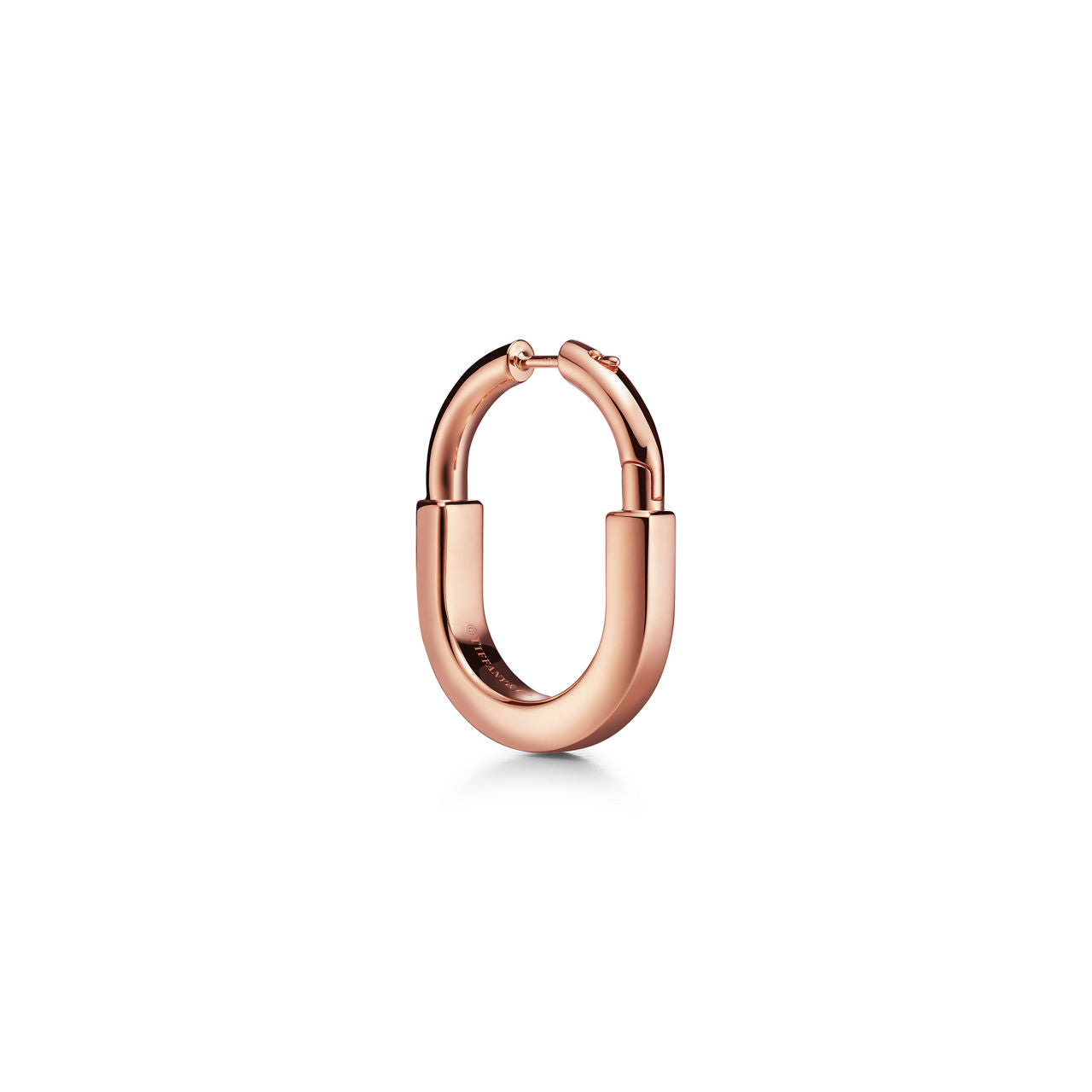 Boucles d’oreilles en or rose et saphirs roses. Medium.