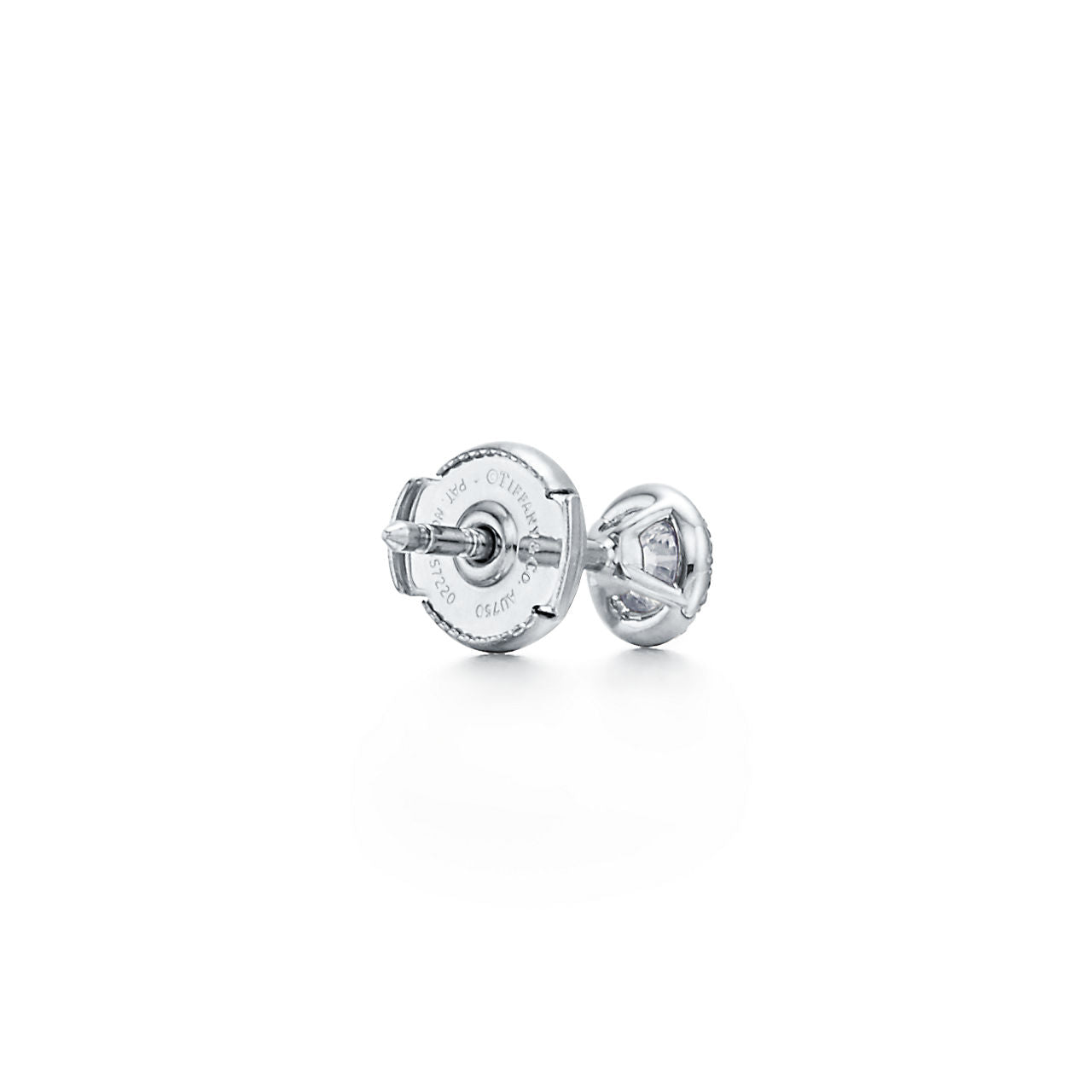 Boucles d’oreilles en platine 950 millièmes avec diamants