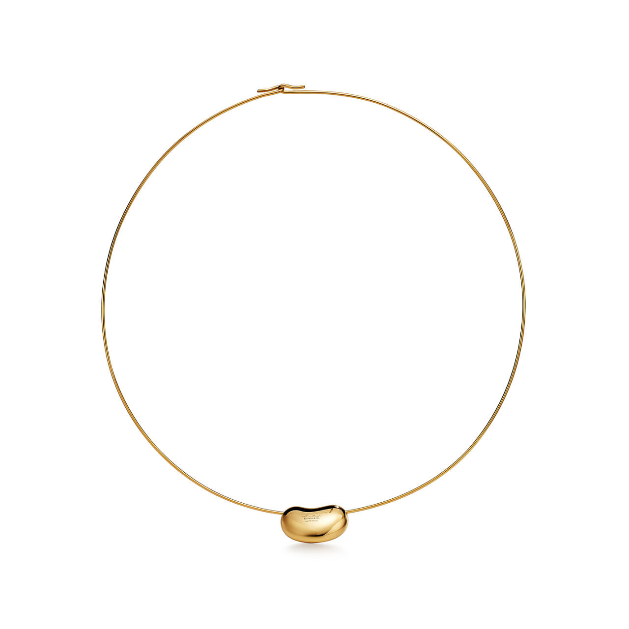 Collier Wire Bean en or jaune 18 carats. 20 mm.