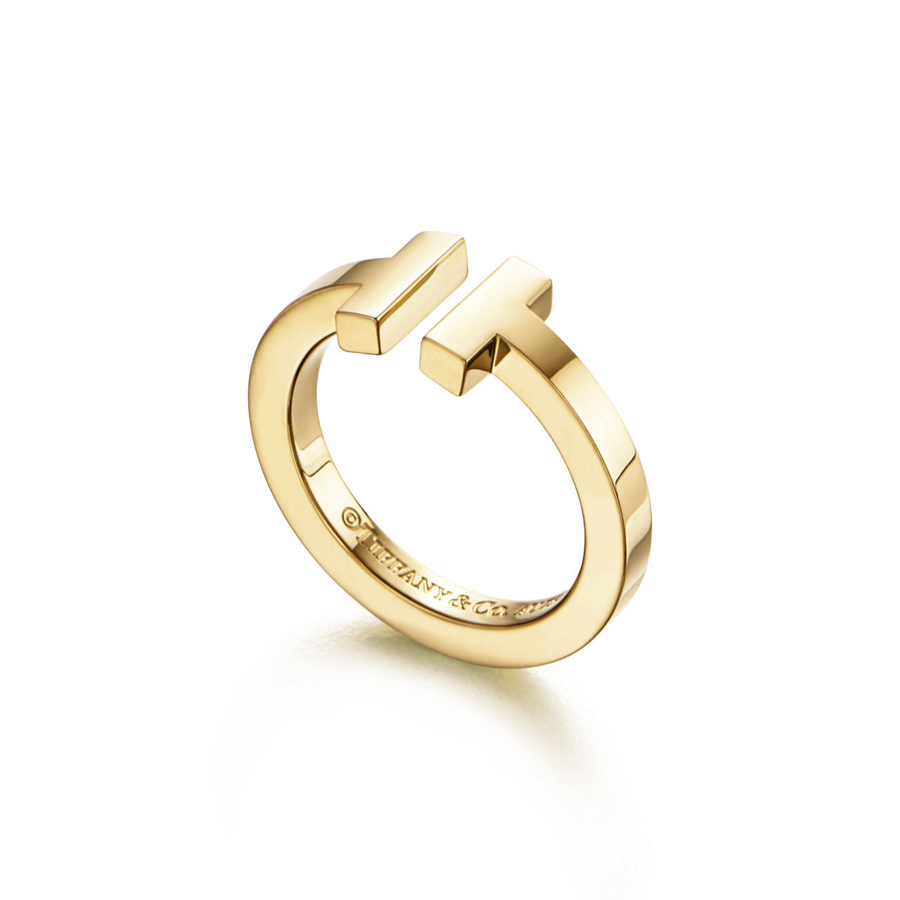 Tiffany T Bague Square en or jaune 18 carats