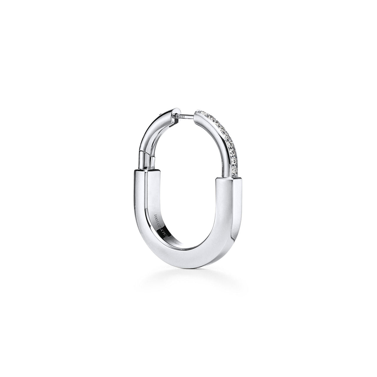 Boucles d’oreilles en or blanc 18 carats et diamants. Medium.