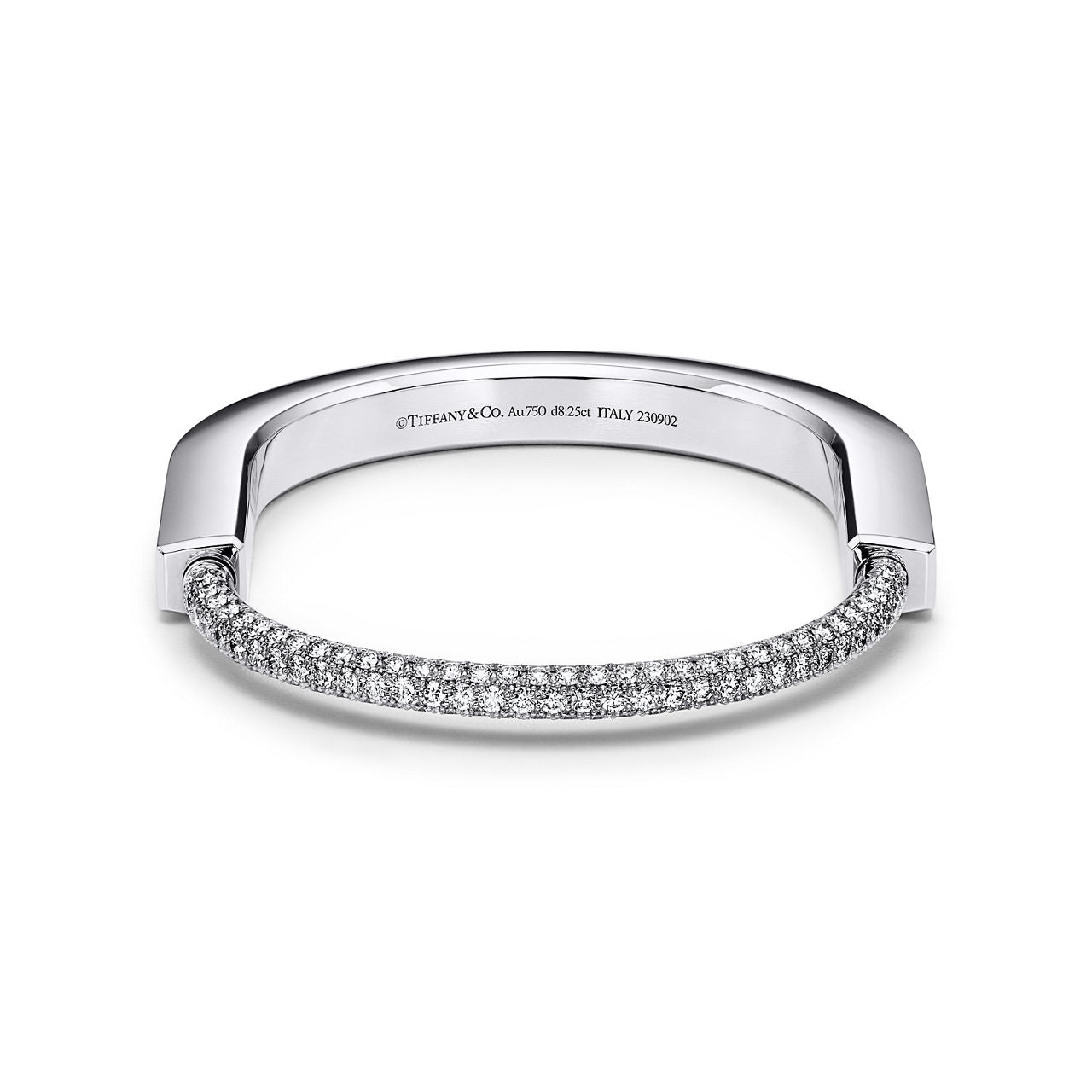 Bracelet jonc en or blanc 18 carats avec diamants pavés et taille baguette