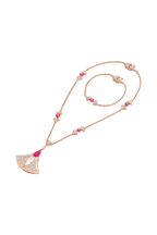 Divas’ Dream Collier