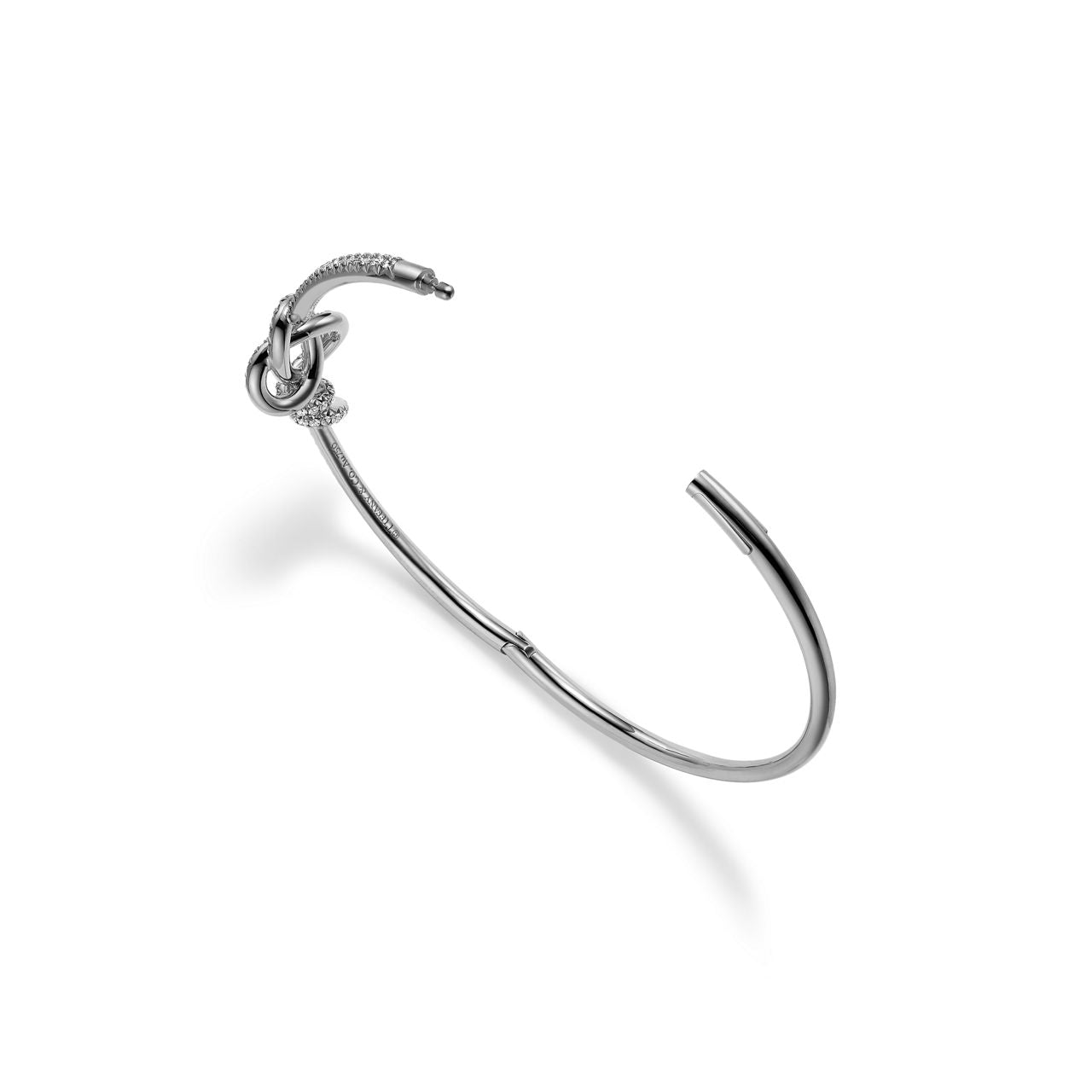 Bracelet à charnière en platine 950 millièmes et diamants